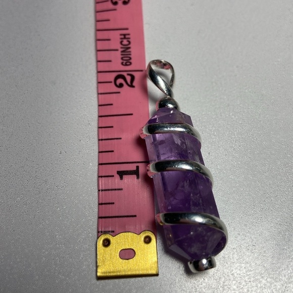 Amethyst Purple Point Pendant In Silver Plated - Picture 3 of 3